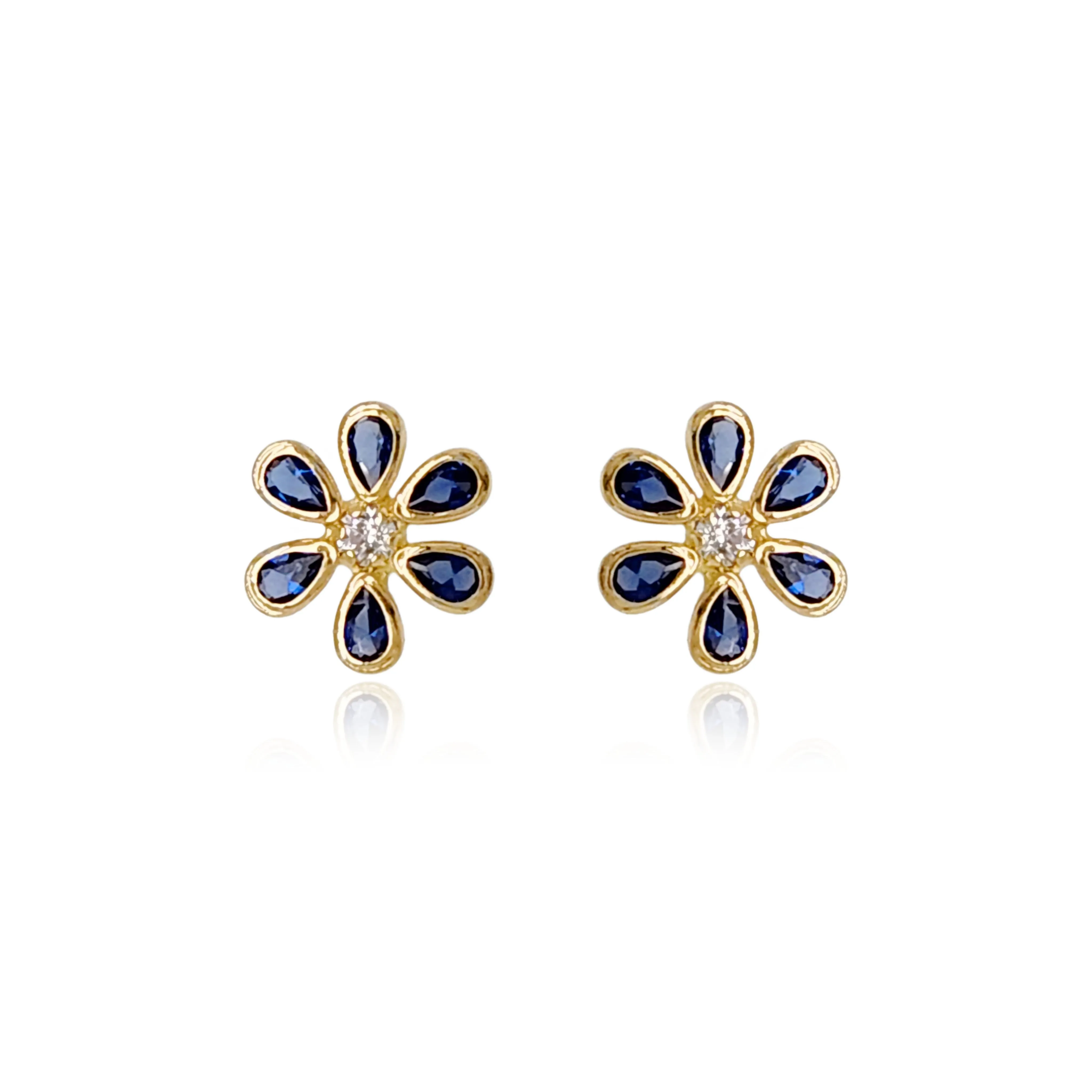 14k Gold Sapphire CZ Flower Stud Earrings