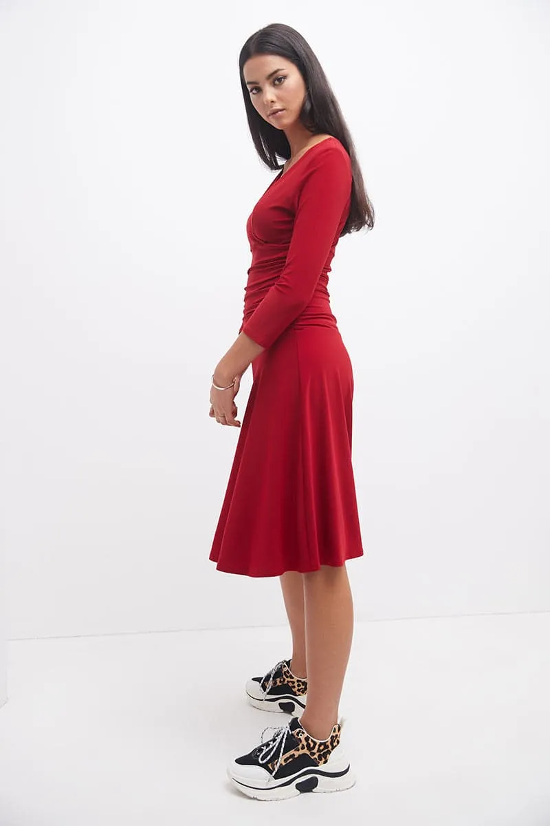 Form-fitting 3/4 Sleeve Dress with Ruching