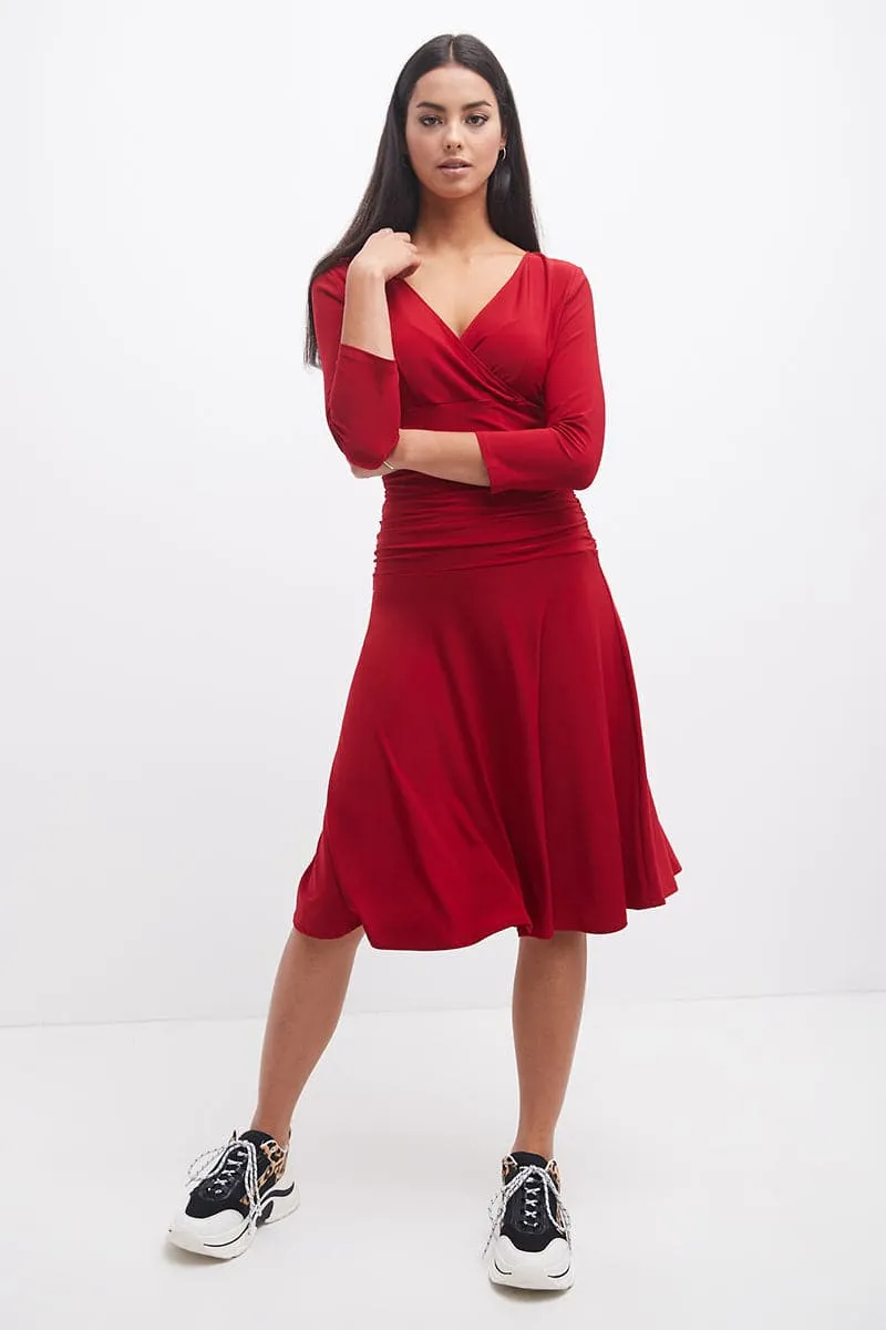 Form-fitting 3/4 Sleeve Dress with Ruching