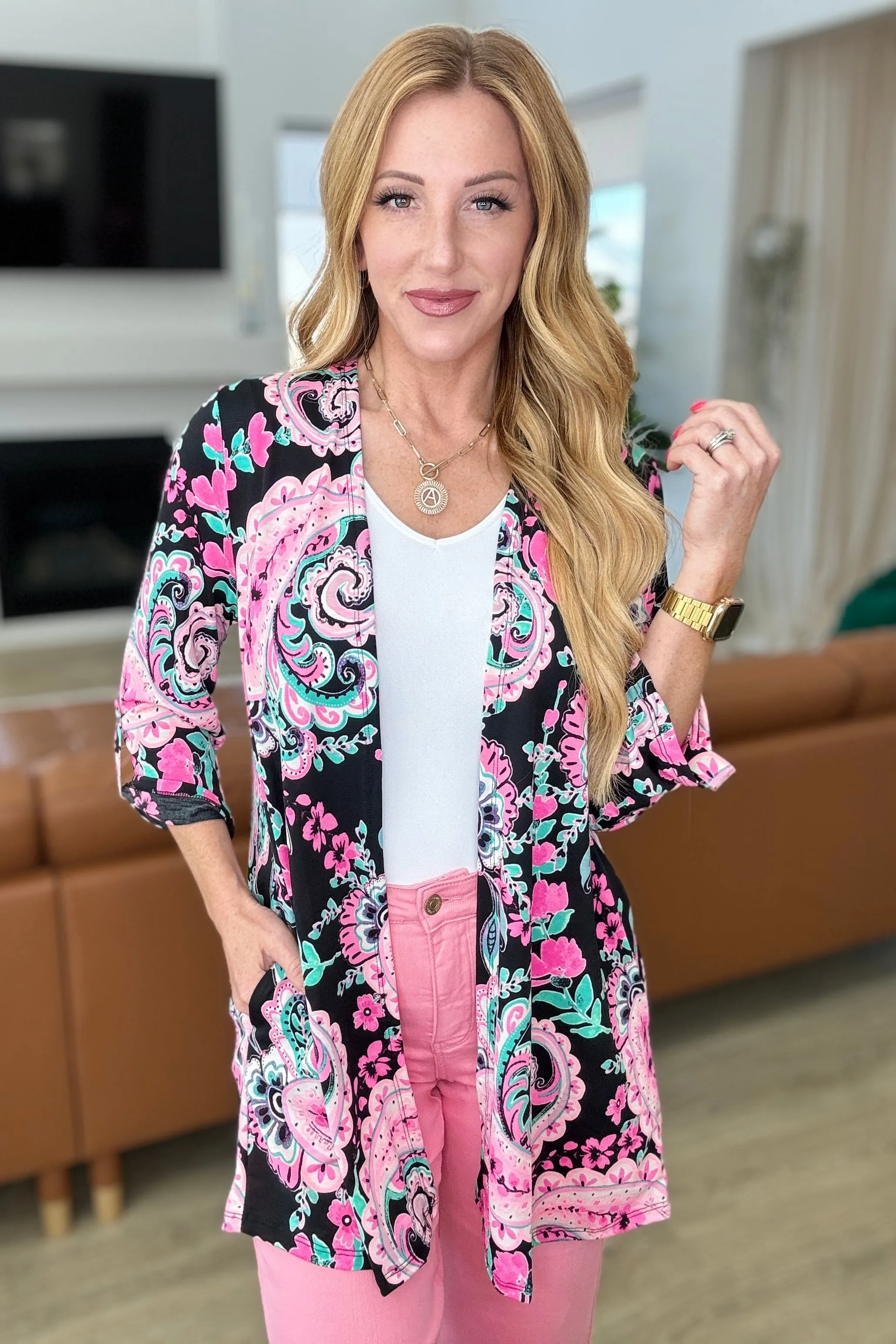 Lizzy Cardigan in Black and Pink Jumbo Paisley - 4/19