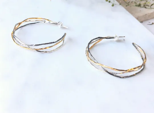 Mixed metal hoops