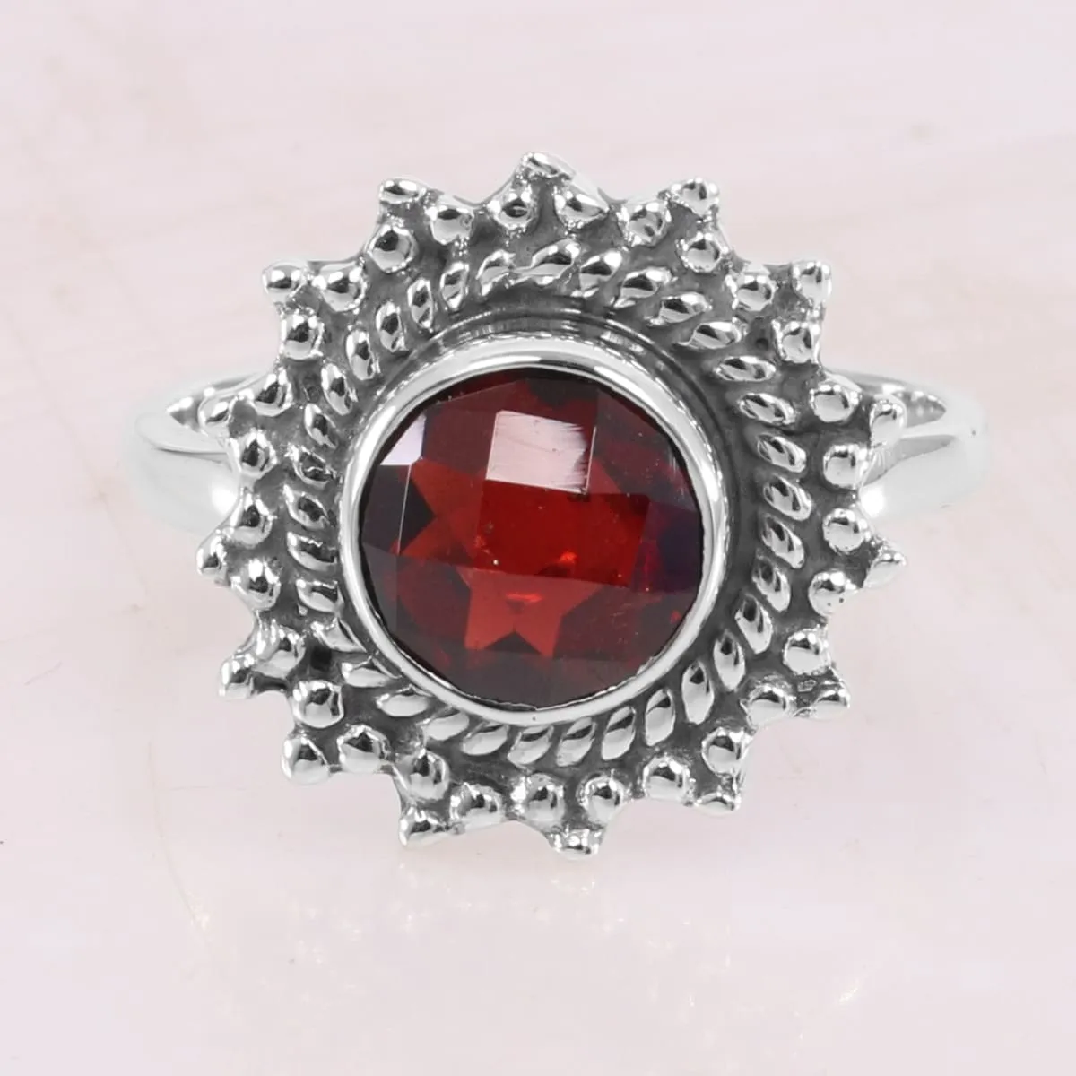 Natural Garnet Gemstone 925 Sterling Silver Ring, Faceted Round Crystal Ring, Garnet Boho Ring, Birthstone Ring