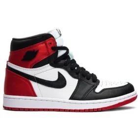 Nike Wmns Air Jordan 1 Retro High 'Satin Black Toe'.