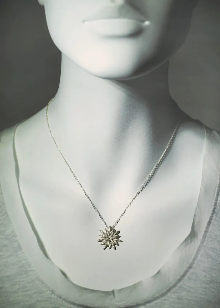 Seed Flower Necklace