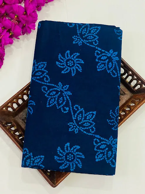 Traditional Blue Color Pure Cotton Floral Paisley Small Zari Border Sungudi Saree