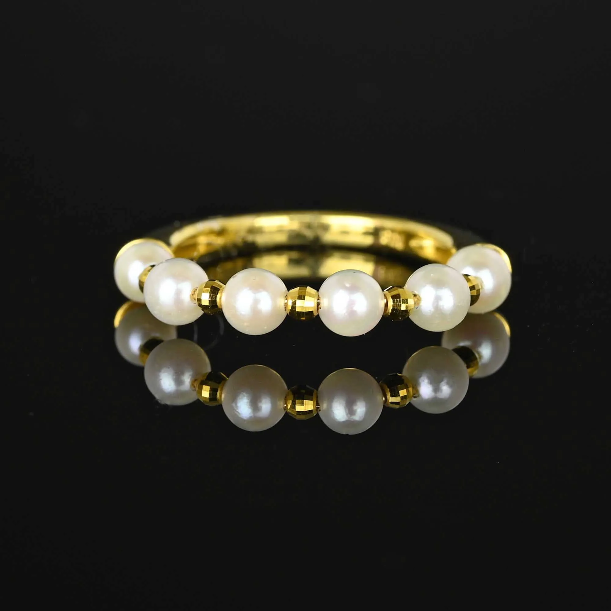 Vintage 18K Gold Half Hoop Pearl Ring