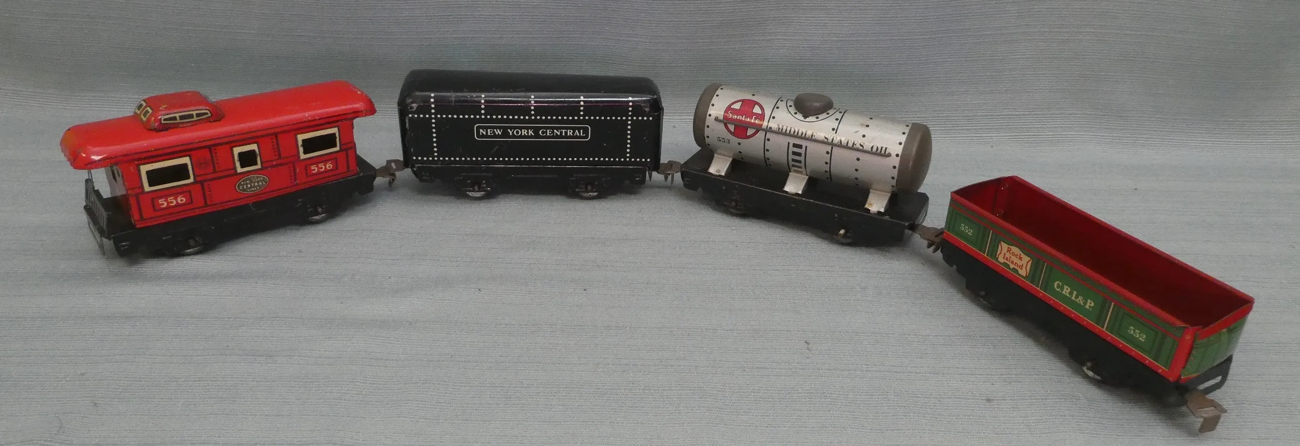 Vintage Marx O Gauge Tin Train Set - Lot of 4 Cars